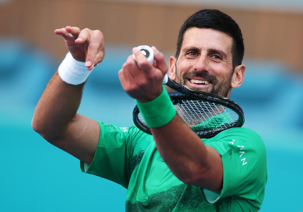 冬天太冷不想骑车？在家骑滚筒，骑一小时等于路骑三小时？我来帮你们体验一下
