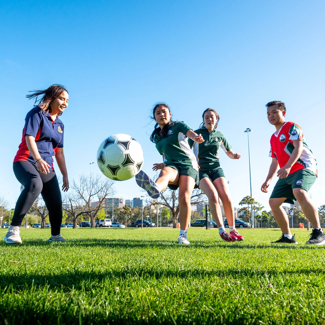 霍华德：詹姆斯想让布莱斯也加盟湖人，让整个家族都参与其中.